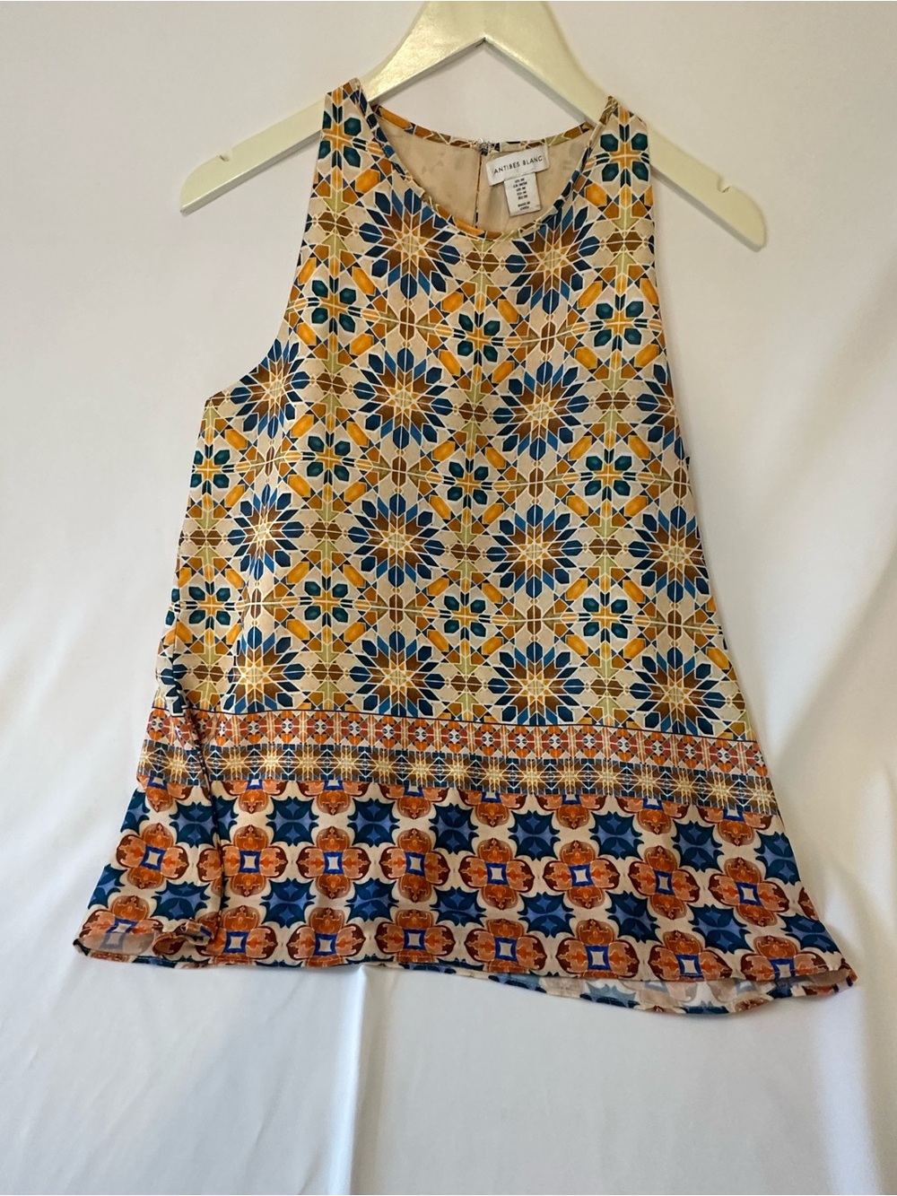 Sleeveless Mosaic-Print Tunic Top in Blue and Mustard
